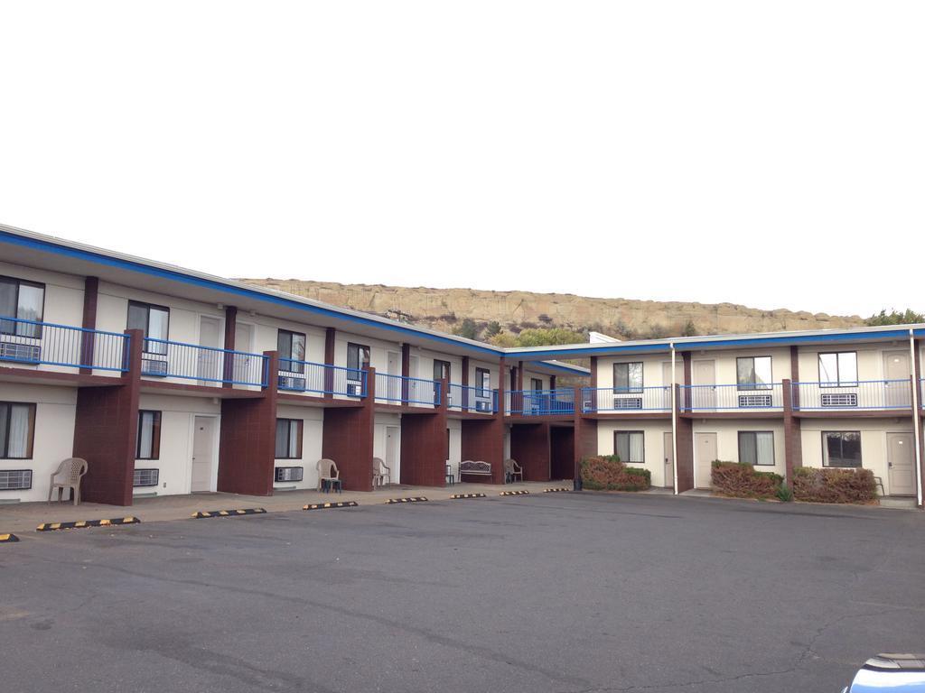 Rodeway Inn Billings Logan Intl Airport Near St Vincent Hospital Eksteriør billede