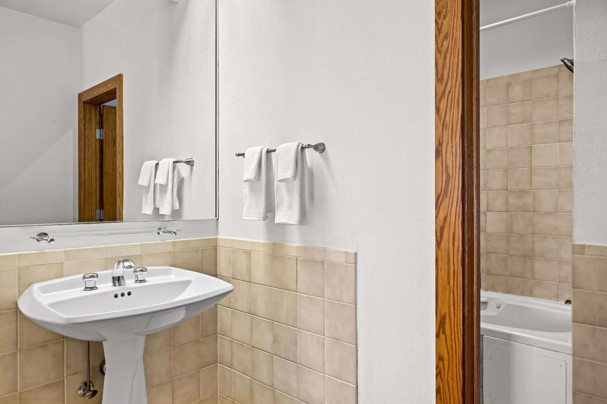 Rodeway Inn Billings Logan Intl Airport Near St Vincent Hospital Eksteriør billede